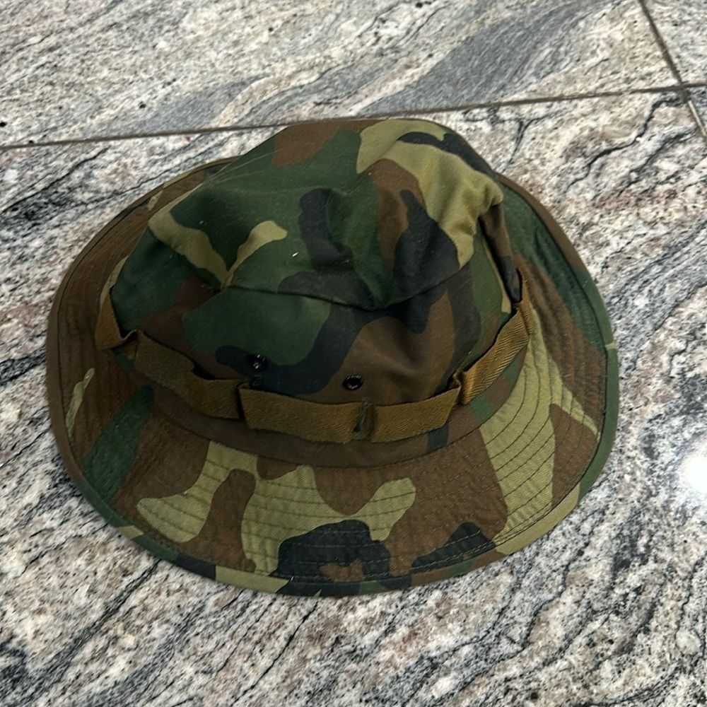 Fishing hat bucket hat